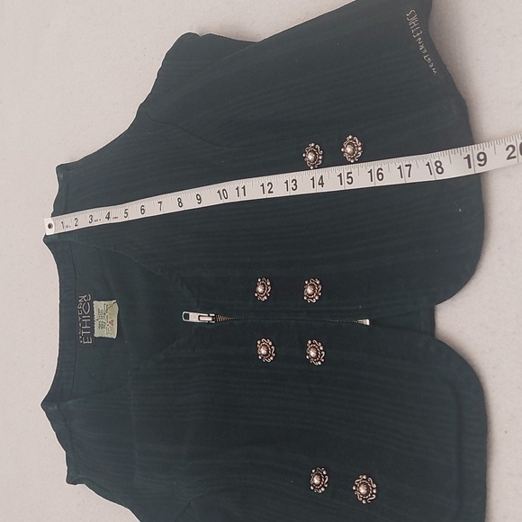 WESTERN ETHICS Vintage Denim Vest with Studs - Picture 7 of 10